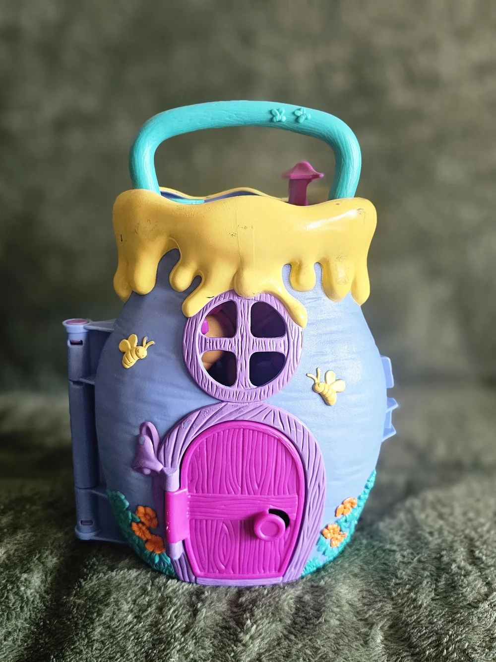 Vintage 90's Winnie The Pooh Honey Pot Carry House